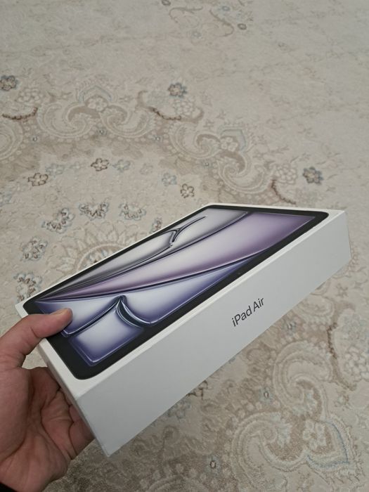 Продам новый Apple iPad Air 11 дюймов Wi-Fi 256GB Space Gray