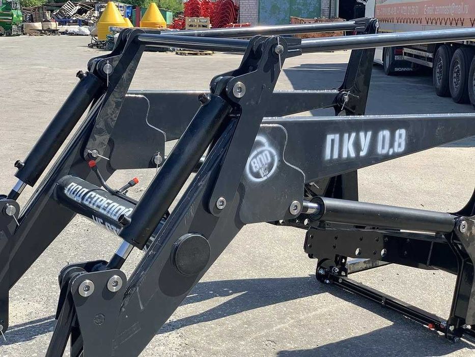 Погрузчик фронтальный УПН 0.8 б/с раб. органы М-Агро, Россия