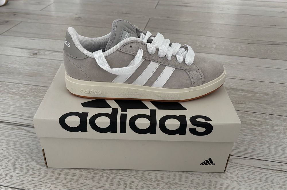 Papuci Adidas Grand Court Base 00’s