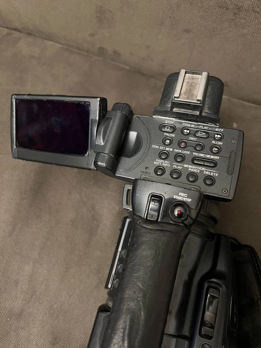Sony DCR-VX2200E MiniDV kamera