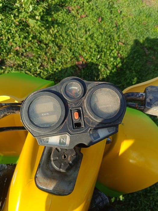 Продавам АТВ за части