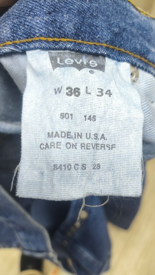 Оригинални made in USA дънки Levi Strauss & Co. корекомски от соца