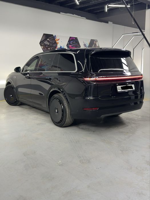 L9 max 2023 yil qora