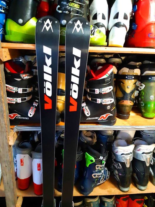 Schiuri 163 cm Volkl skiuri adulti clapari ski
