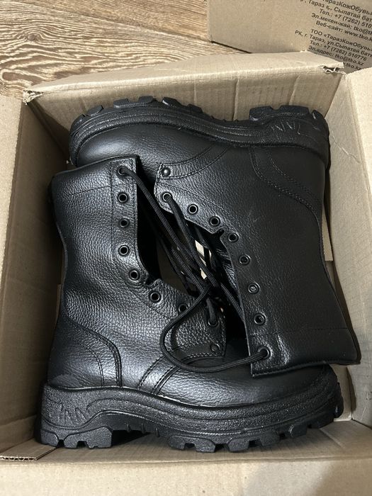 Продам берцы новые