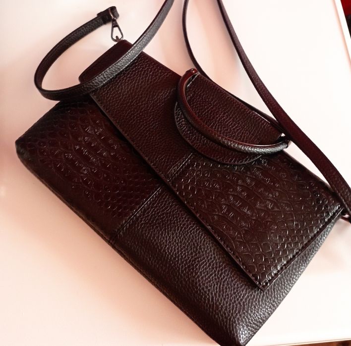 Новая сумка, черной цвет