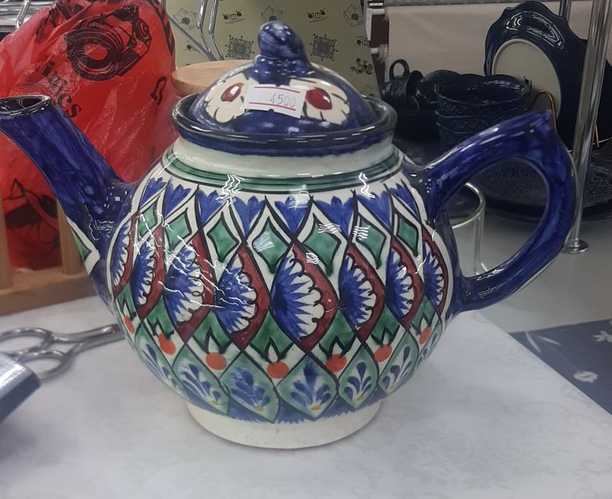 Новый чайник 4500 тенге