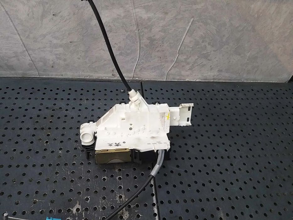 Broasca usa dreapta spate citroen c4 1 lc 9681336880