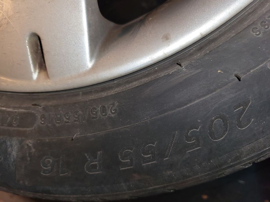 Автомобилни лети джанти фолксваген с гуми michelin  205/55 R16