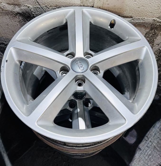 Jante Audi S-line R 18