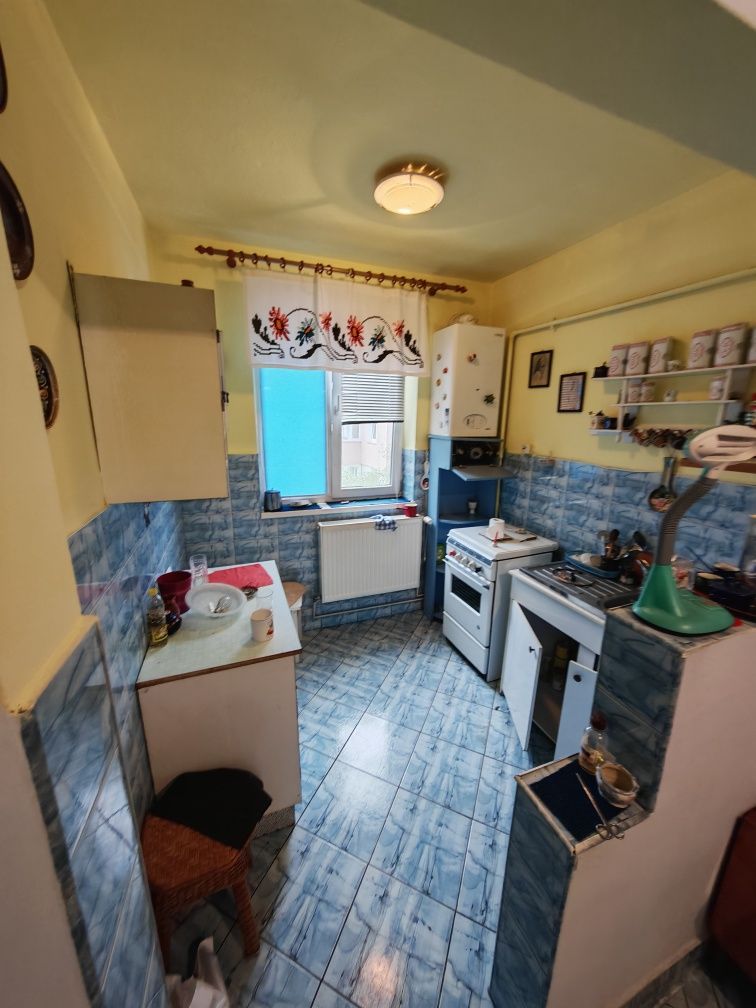 Apartament Etajul 2 - Lângă Farmacie Salix