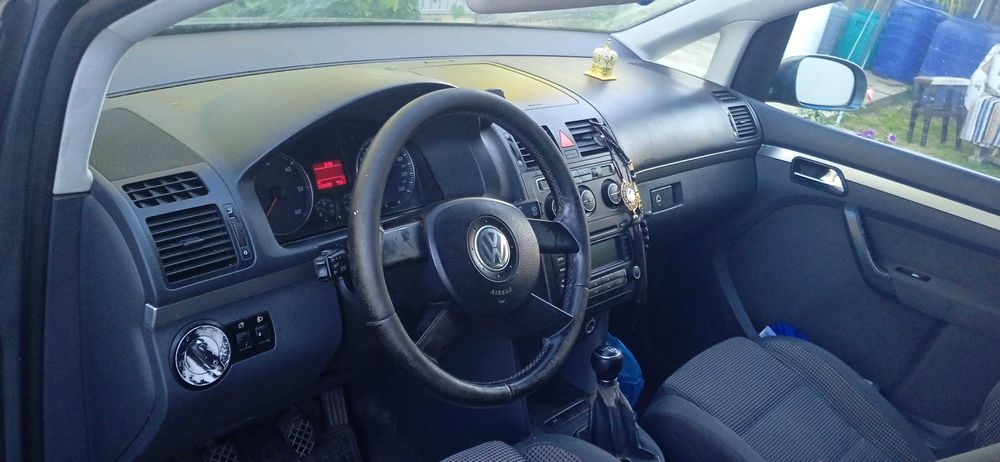 Wolswagan Touran 1.9 diesel