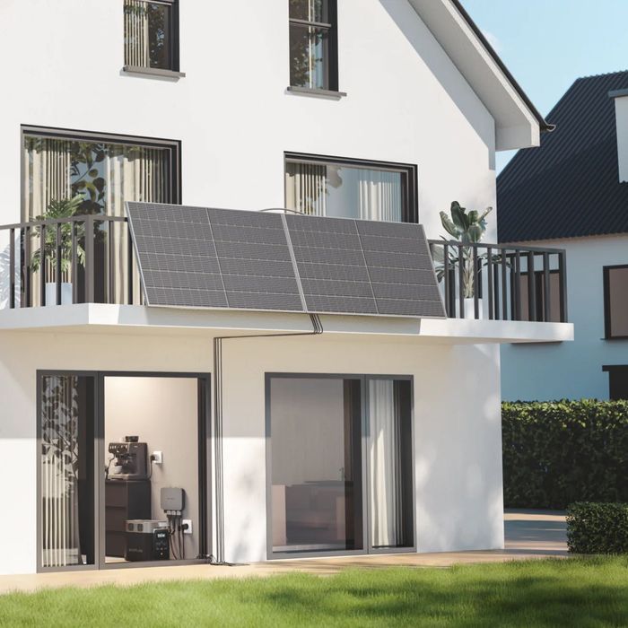 Kit Fotovoltaic Balcon 840W Jinko,Deye Plug & Play