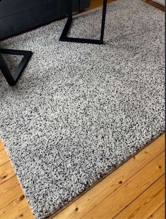 Килим 230/170.Отлично състояние