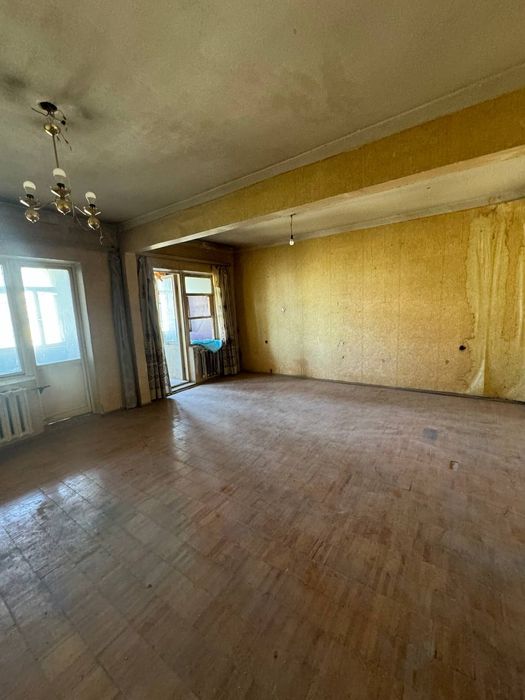 5/5/5. Сергели 2. Квартира 110 м², без ремонта.