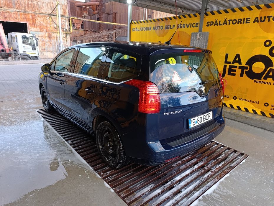 Peugeot 5008,2010,1.6 156cp,benzina,manuala