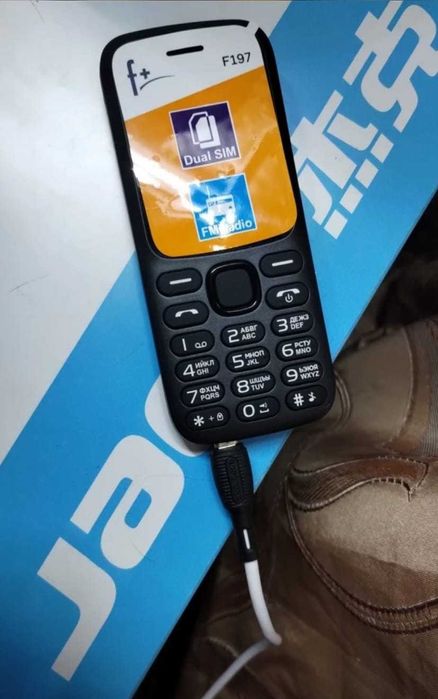 Новый мобильник на 2 симки