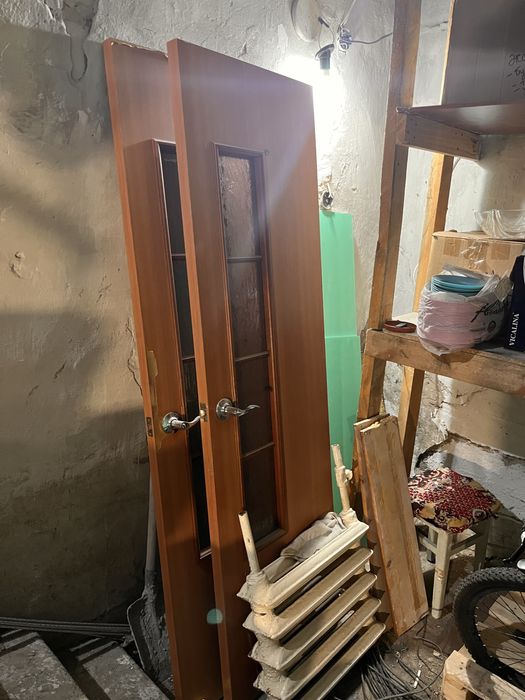 Межкомнатная  дверь с наличником