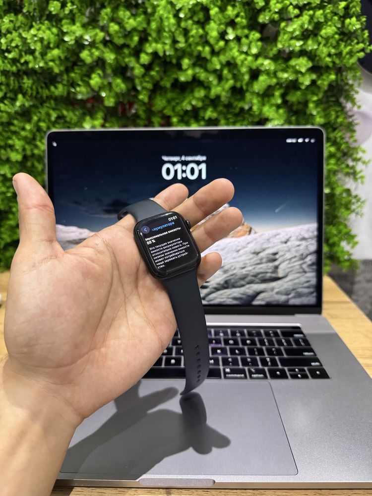Apple watch 8 45MM