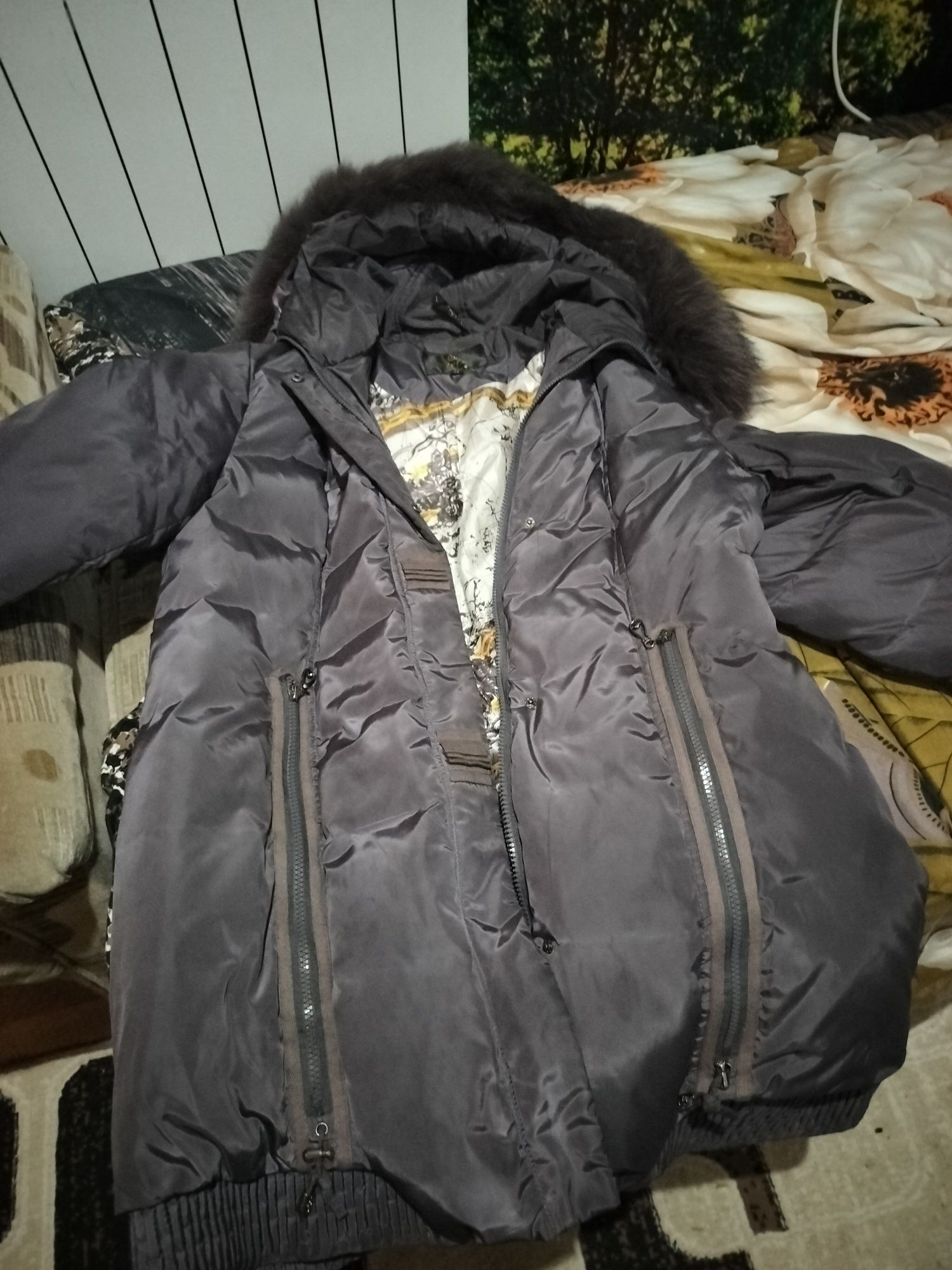 Продам Бу куртка