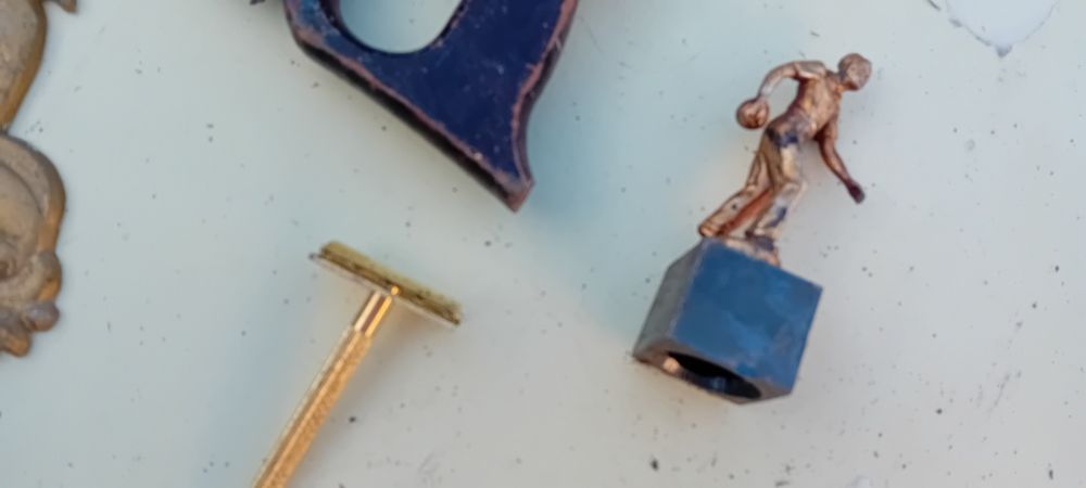 Obiecte vechi  de vânzare