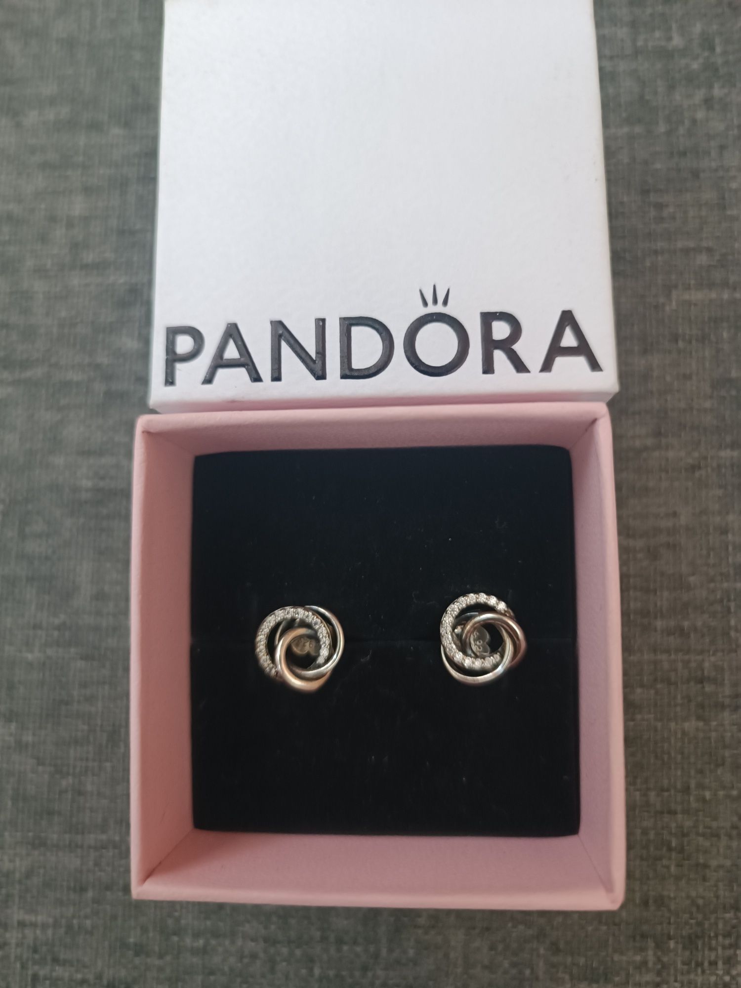 Pandora Обеци "Бъди до мен"