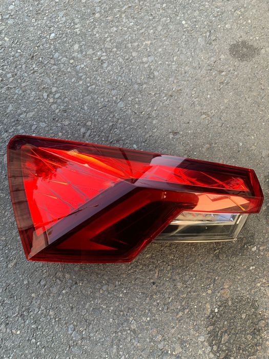 Stop spate stanga skoda octavia 2020