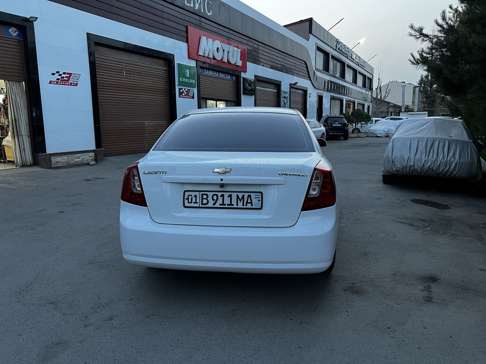 Chevrolet Lacetti 1.8 | 2012 | МКПП | Бензин | 1 хозяин