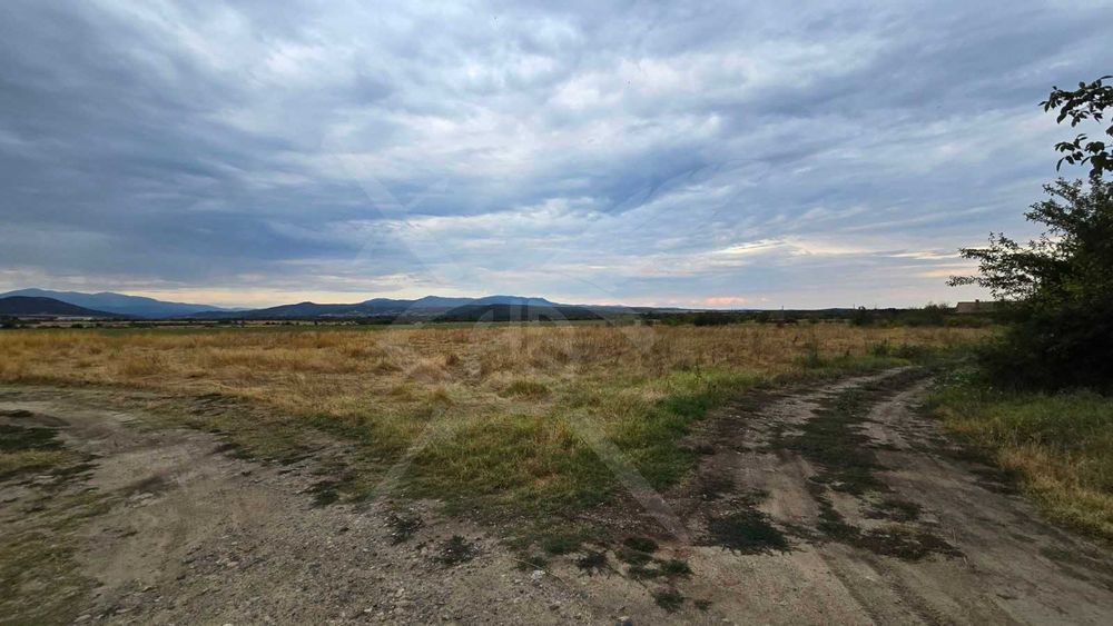 Парцел с,Горна Махала 64763