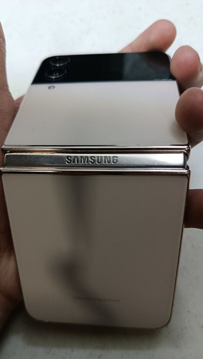 Samsung z flip 4