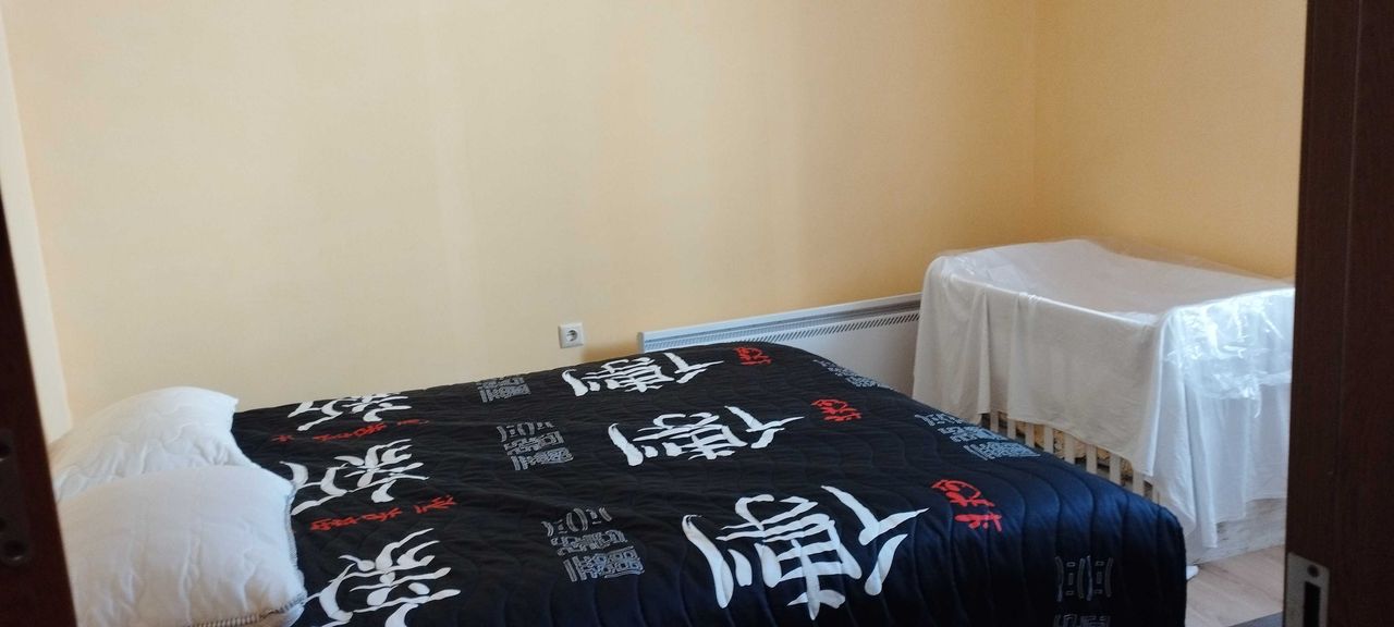 Продава се Къща в Разград, Лудогорие - 587 кв.м за 191 €/кв.м - Снимка #8