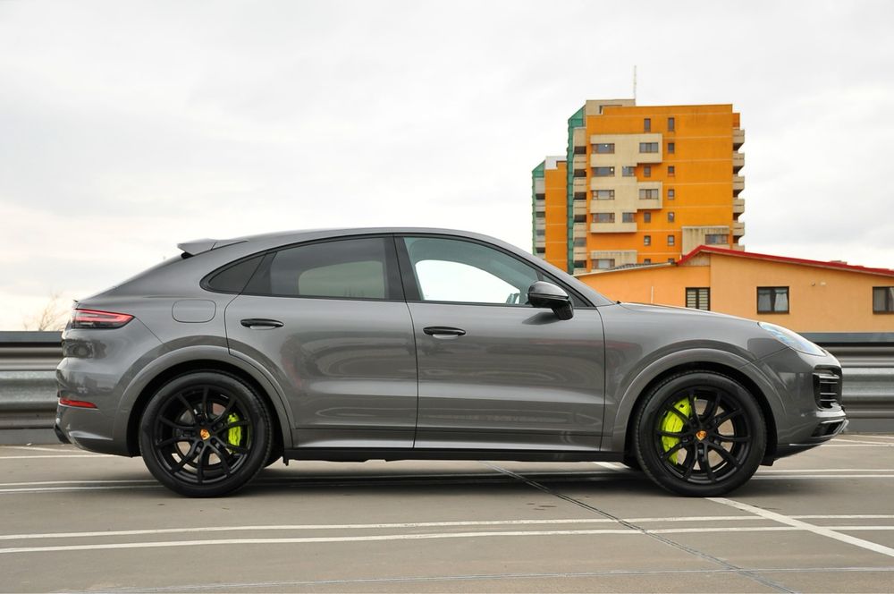 Porsche Cayenne Coupe E-Hybrid