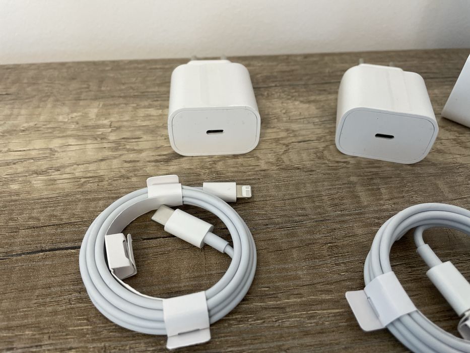 Incarcator iPhone