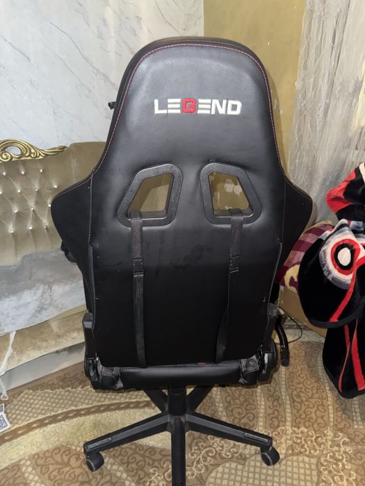 Геймърски стол на Legend