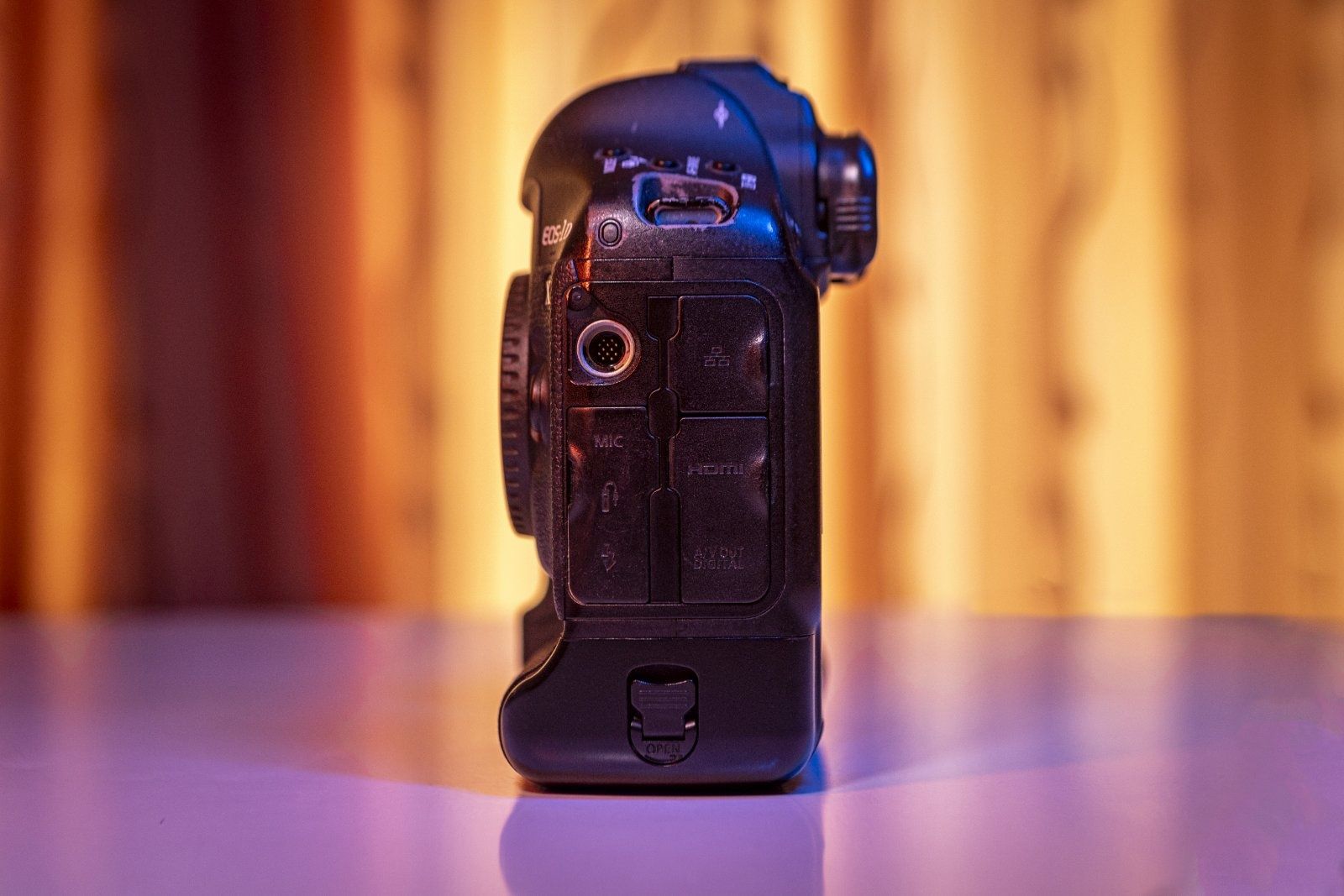 Canon 1DX професионален фотоапарат