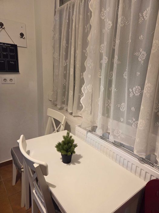 Apartament la casa in zona Medicină , Prefectura, et 1