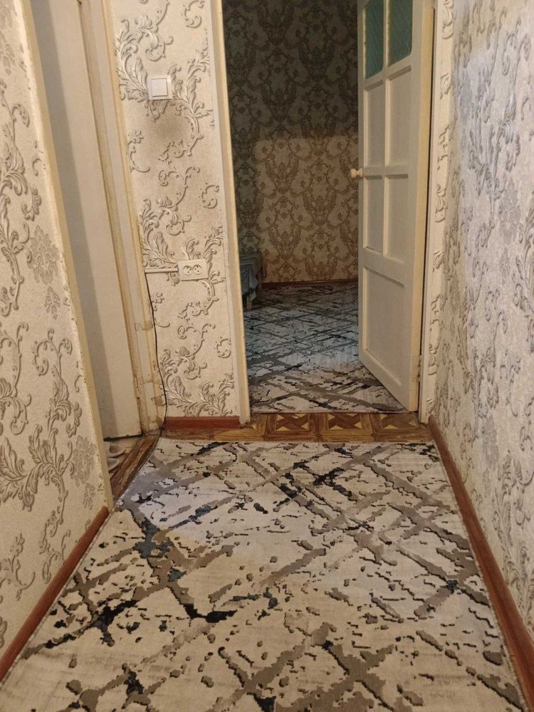 Beruniy metro yaqinidan kvartira bor student qizlarga va yigitlarga