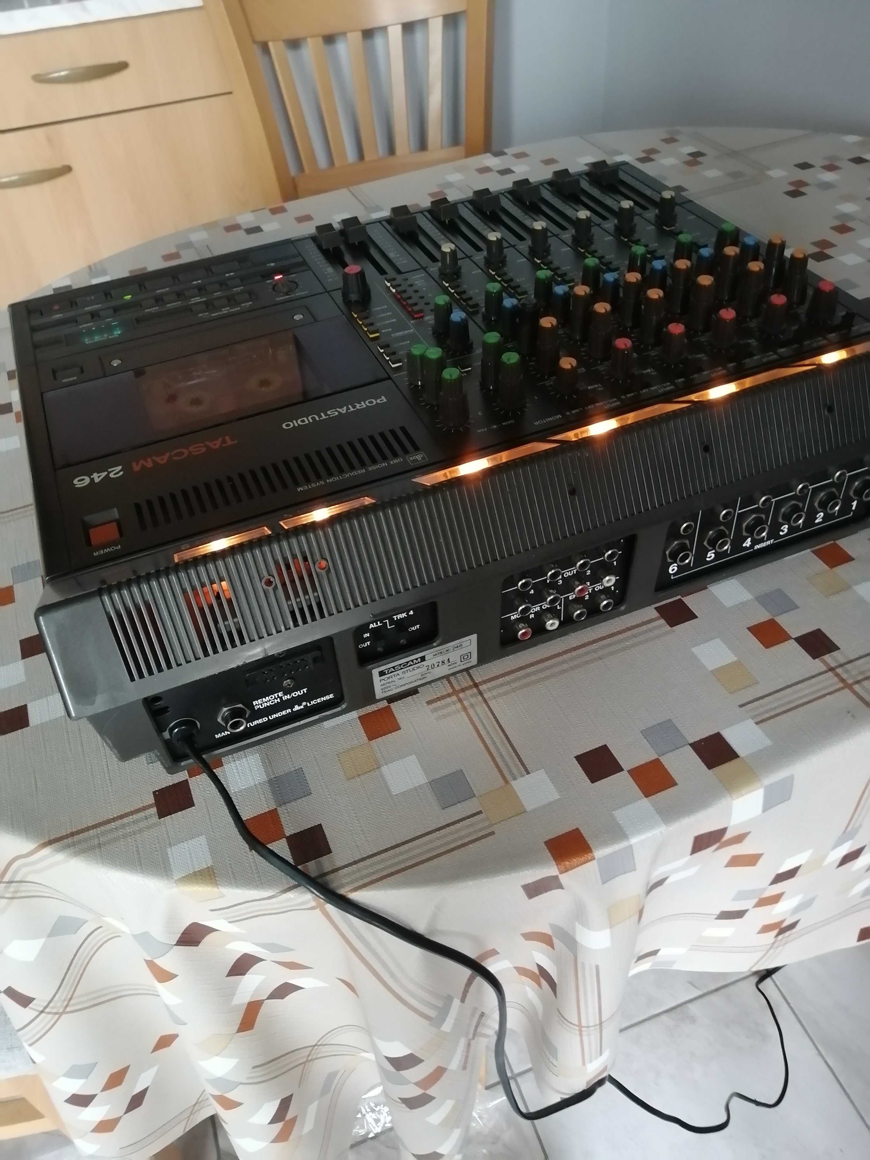 Дек Tascam 246...