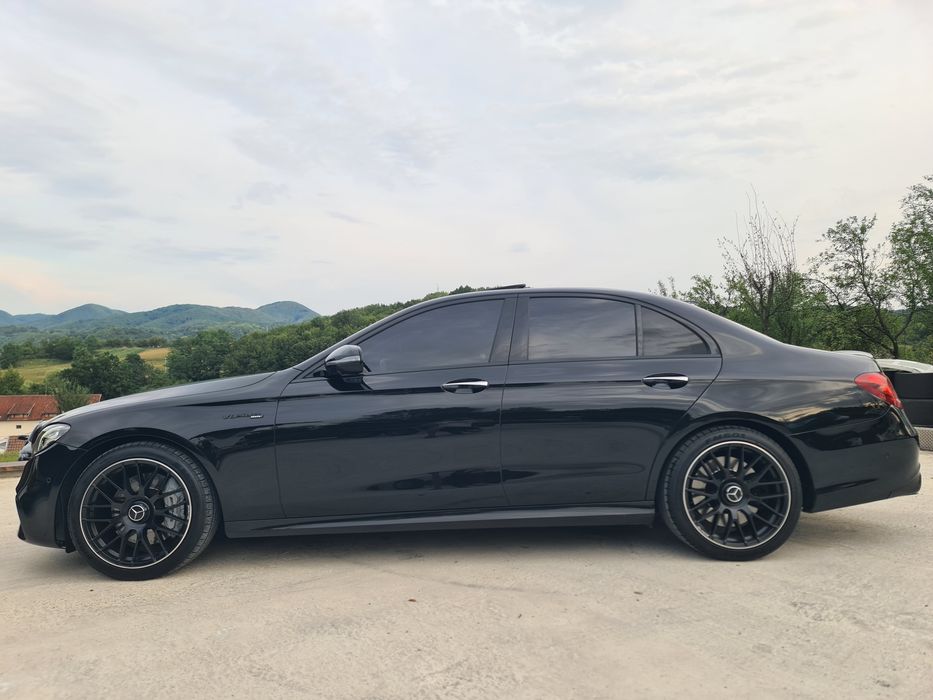 Vand Mercedes e43 AMG 4matic 3.0i BI-TURBO, full option, ireproșabil
