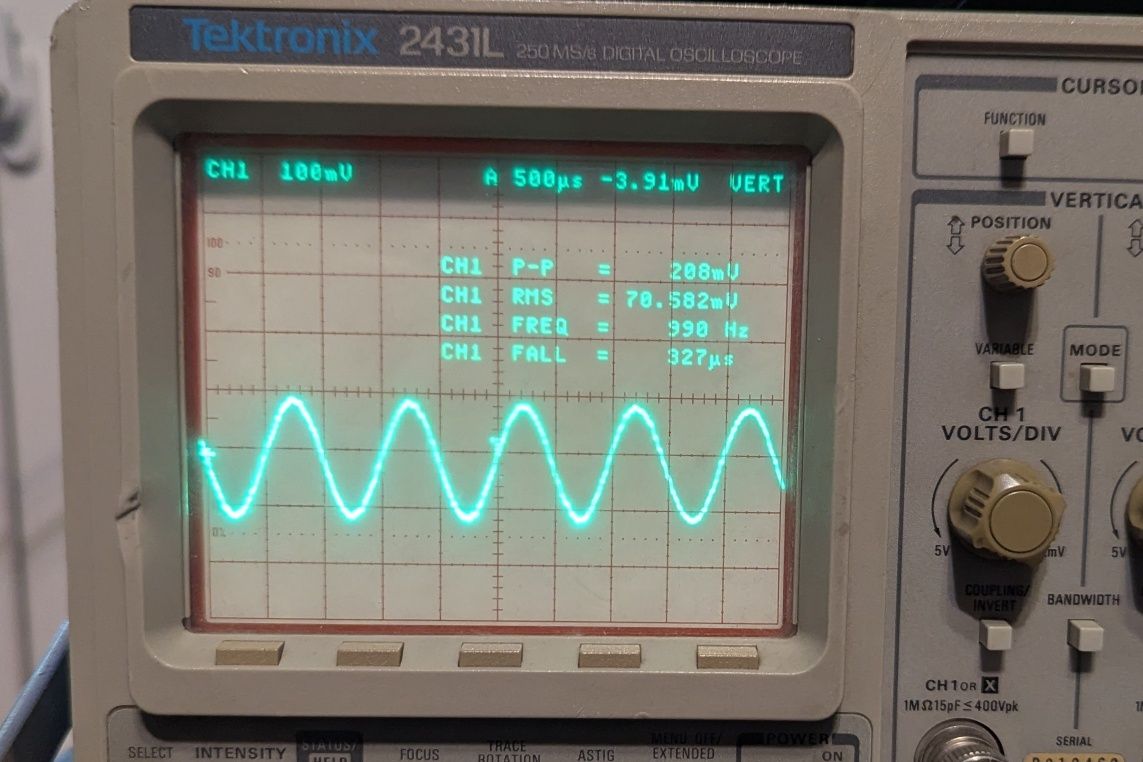 HP/Agilent 33120A 15MHz функционален генератор