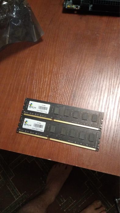 Оперативная память DDR3 16Gb 8X2