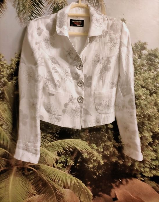 Продам женские вещи б/у