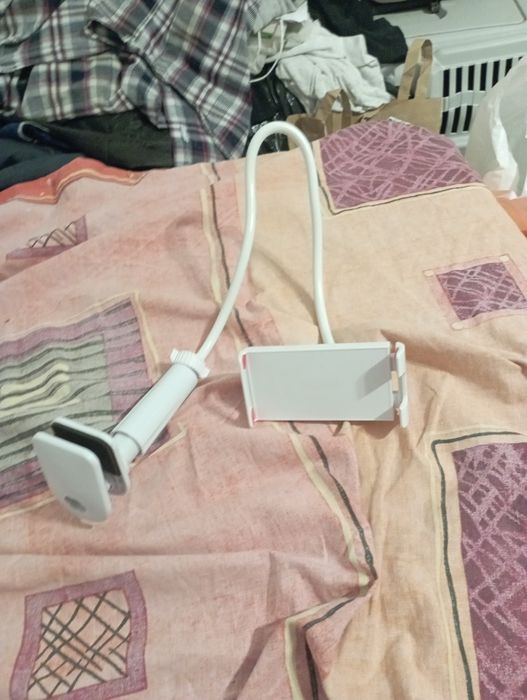 Suport telefon de masă sau pat