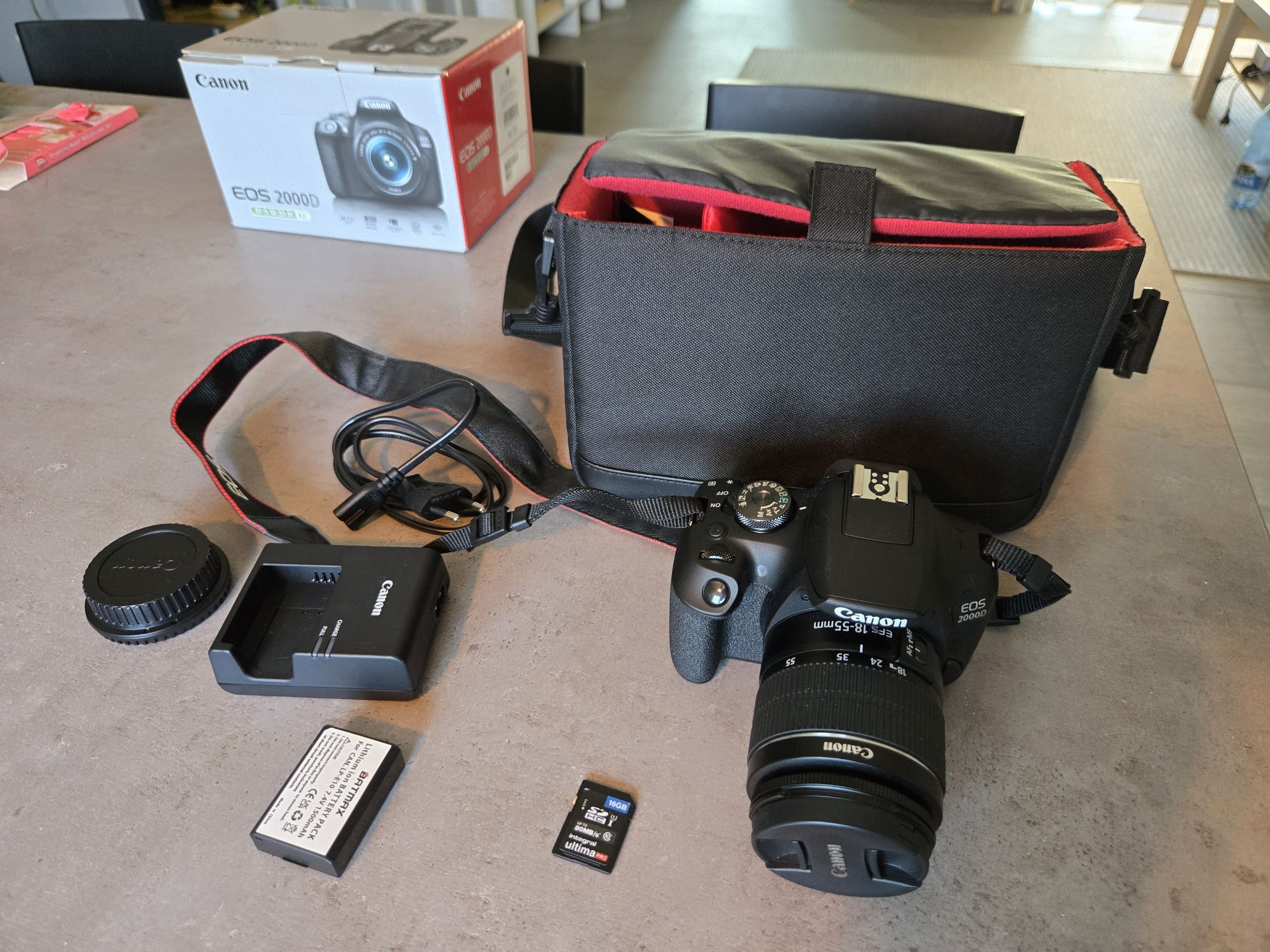 Canon Eos dslr 2000D