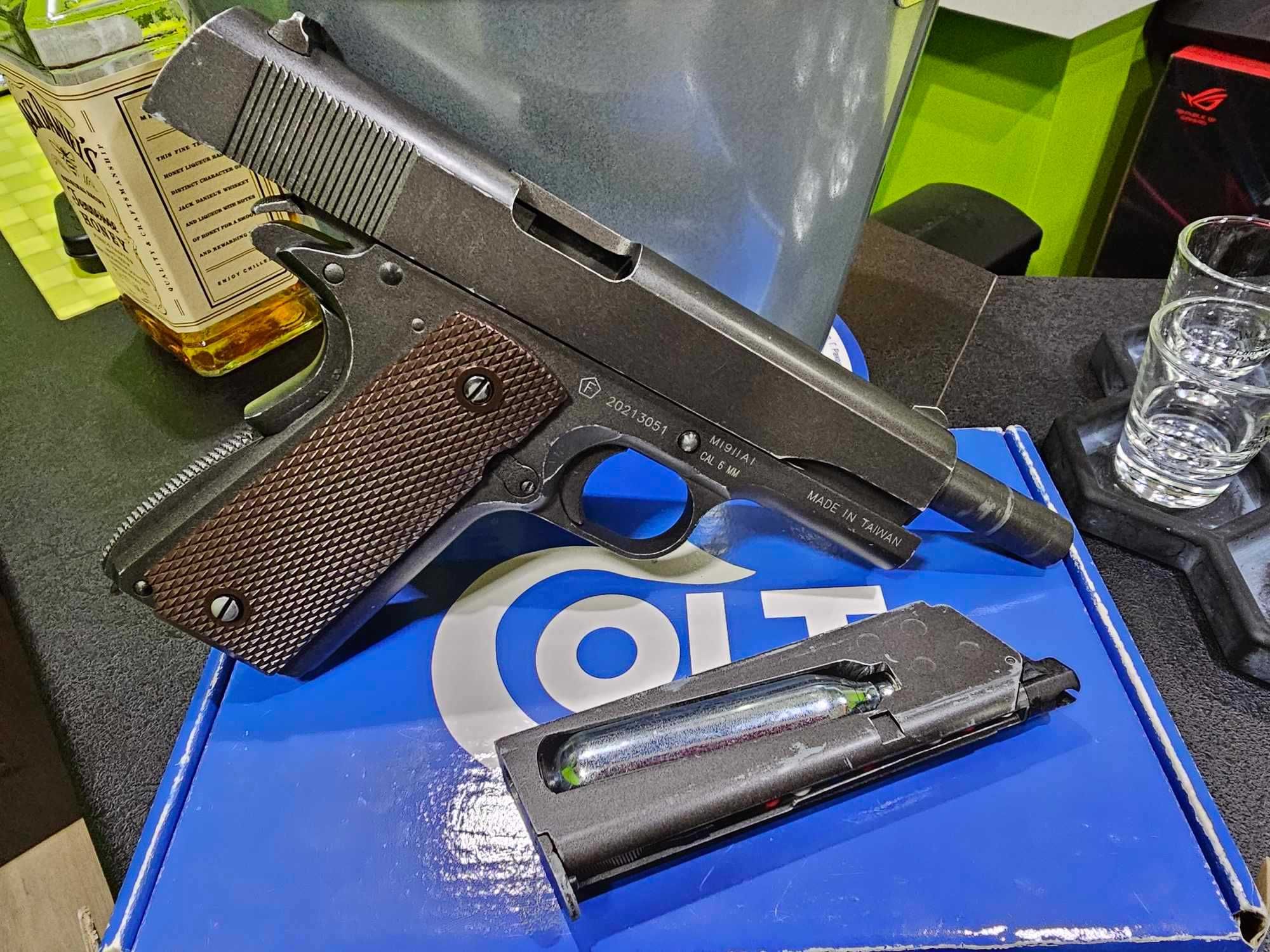 Airsoft Cybergun Colt 1911 Classic CO2