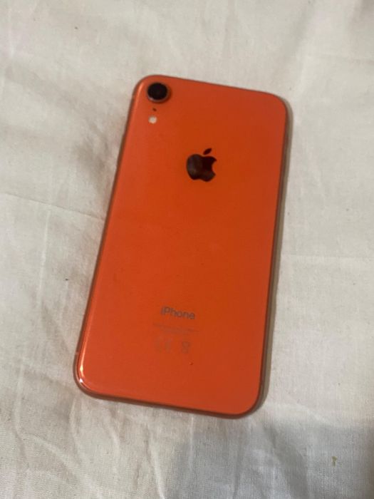 Продам iPhone XR 128гб без ошибок