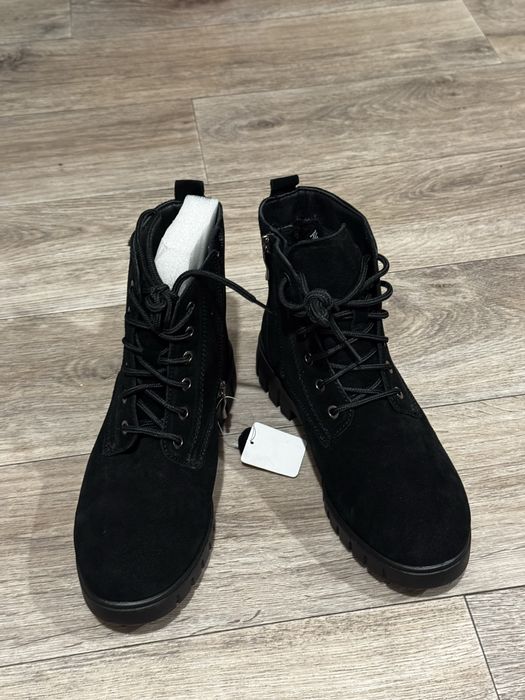 Зимние сапоги,женские