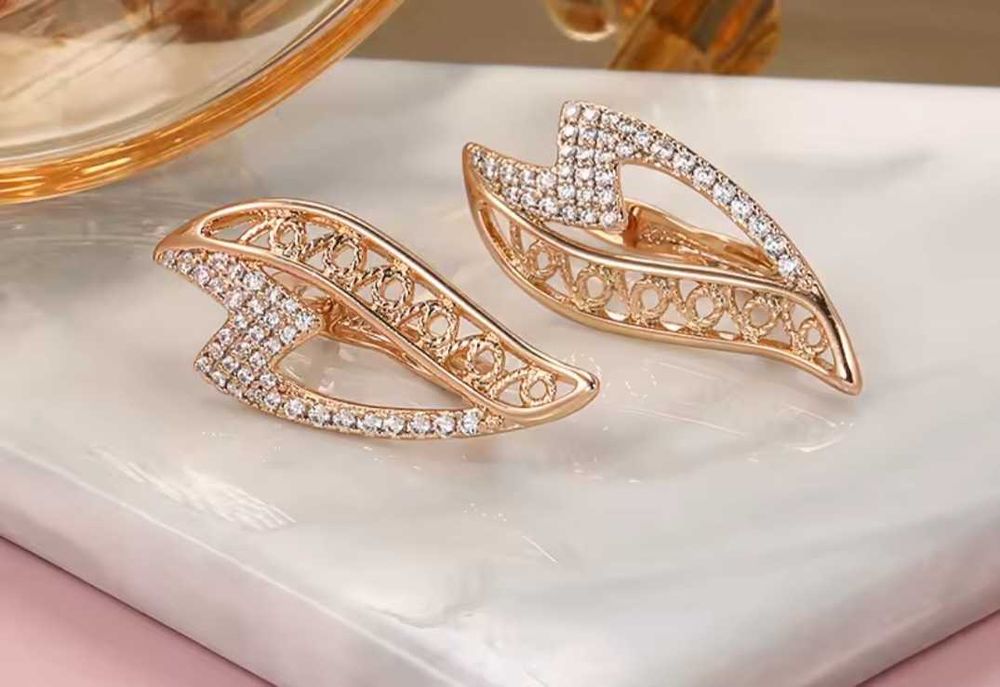 GP13, cercei placati aur 14k,incuietoare sigura,noi/marcati,zirconiu