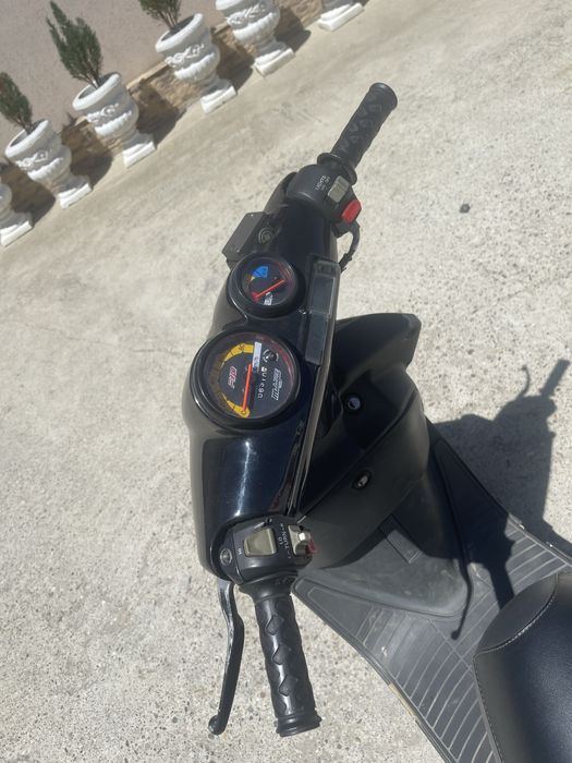scuter MALAGUTI f10 stare foarte buna