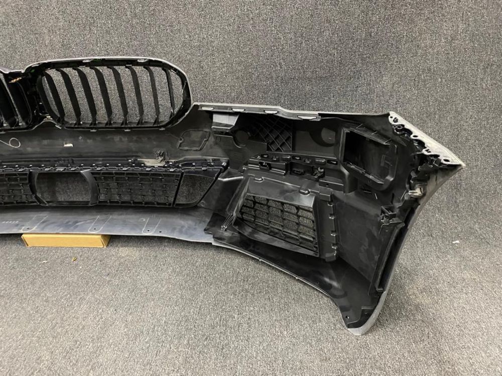 Bara fata Pachet M Bmw seria 5 G30 G31 facelift Completa